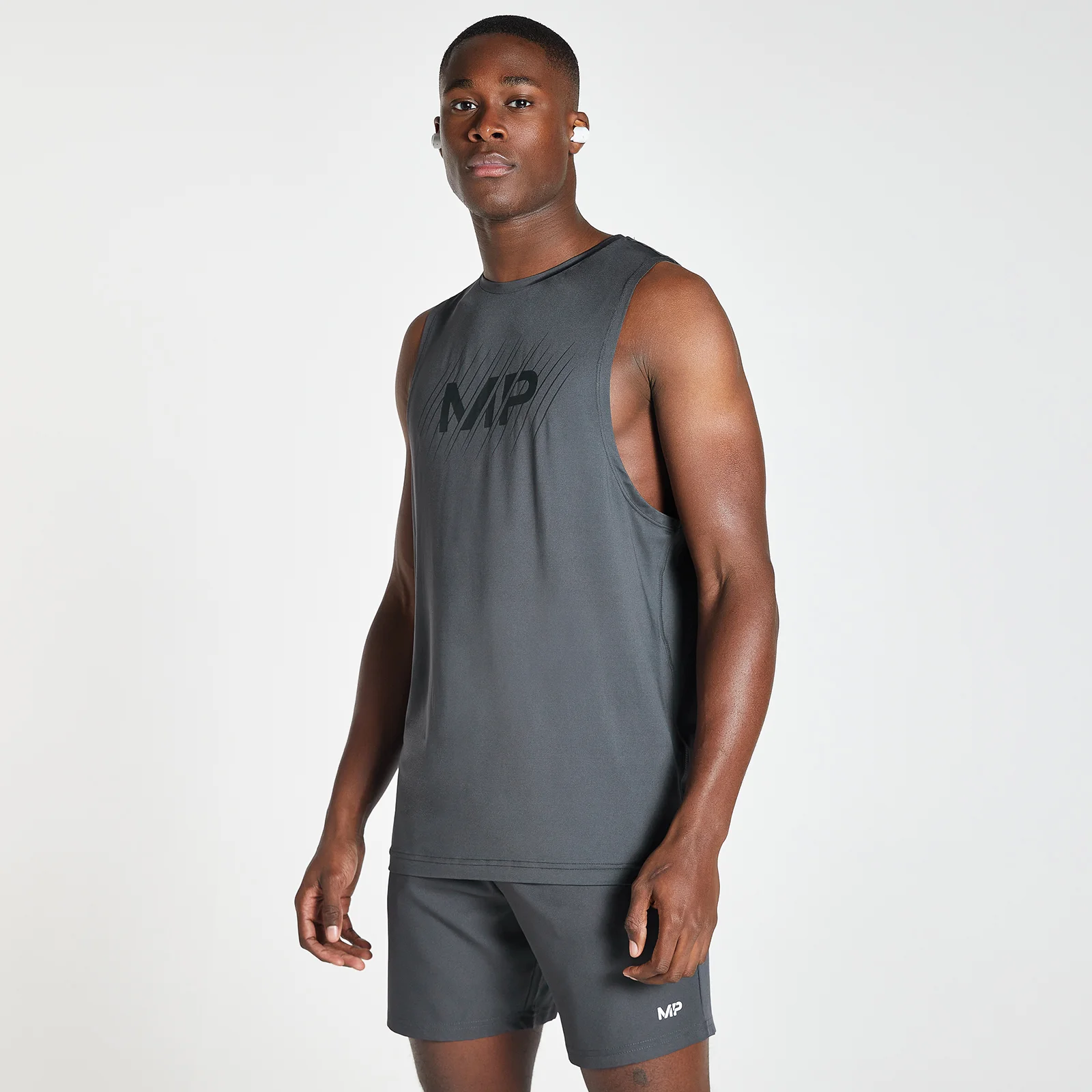 MP Men's Linear Line Graphic Essentials Training Tank Top - Gun Metal - S kép 1