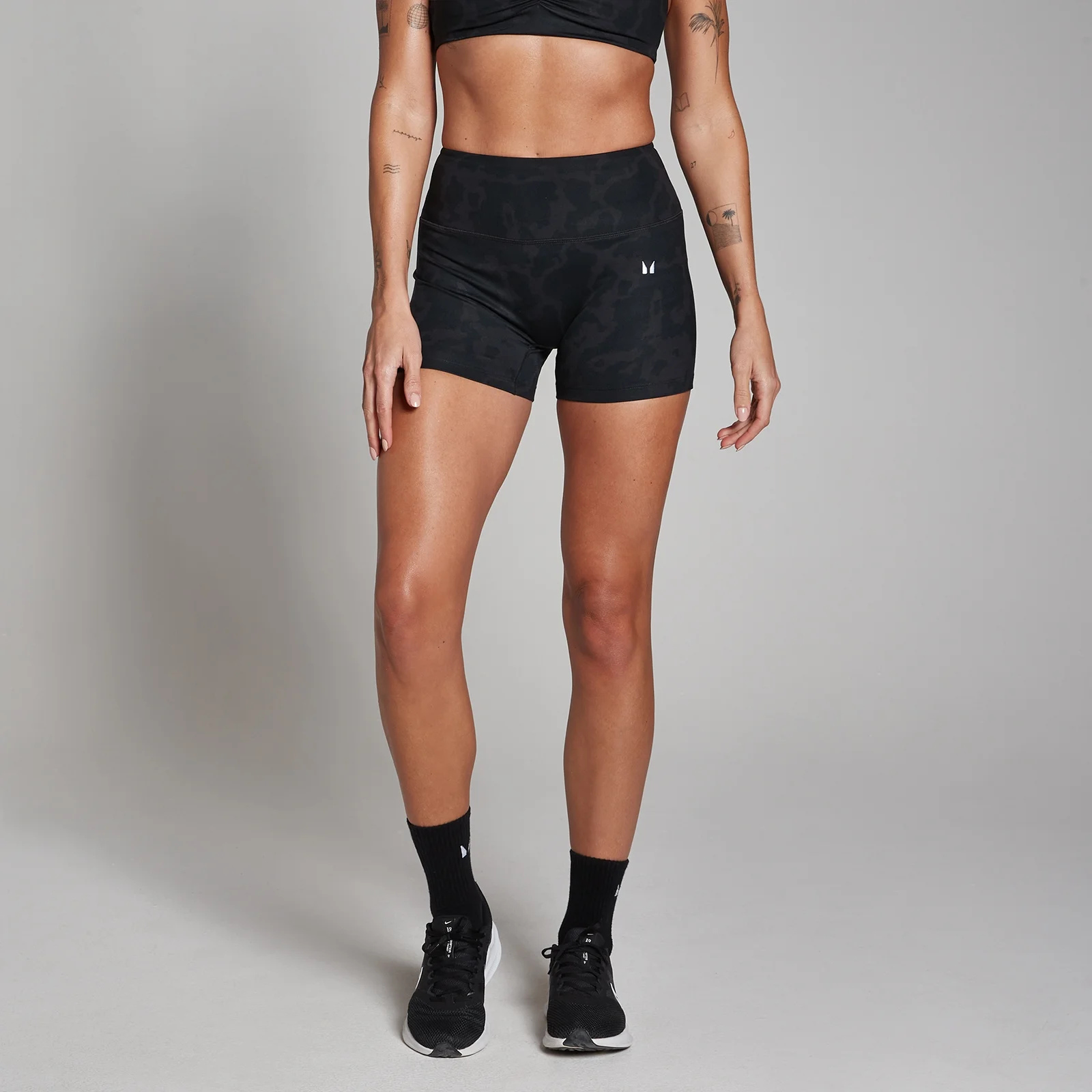 MP Női Tempo Abstract Rövidnadrág - Fekete - L kép 1