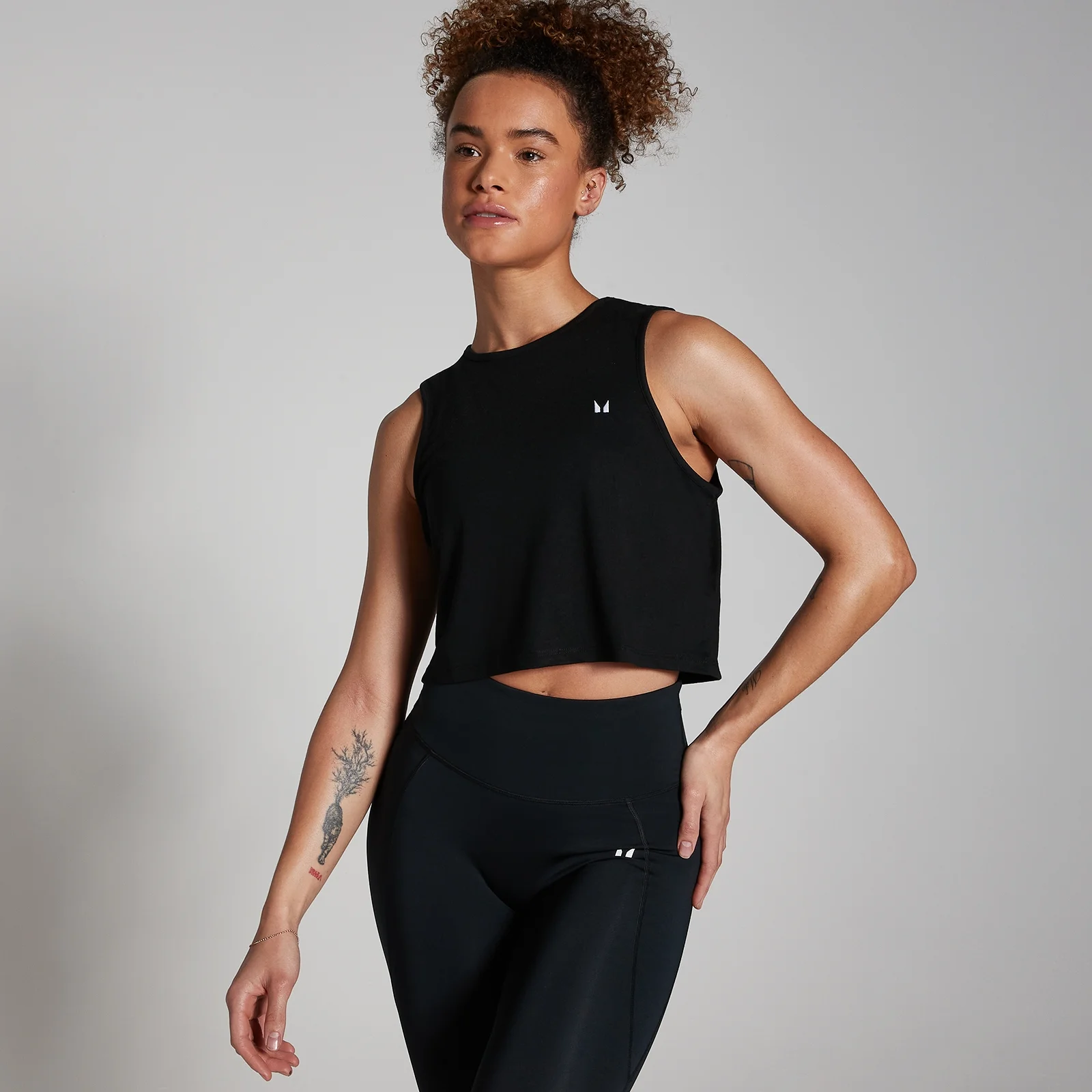 MP Női Training Cropped Trikó - Fekete - XXL kép 1
