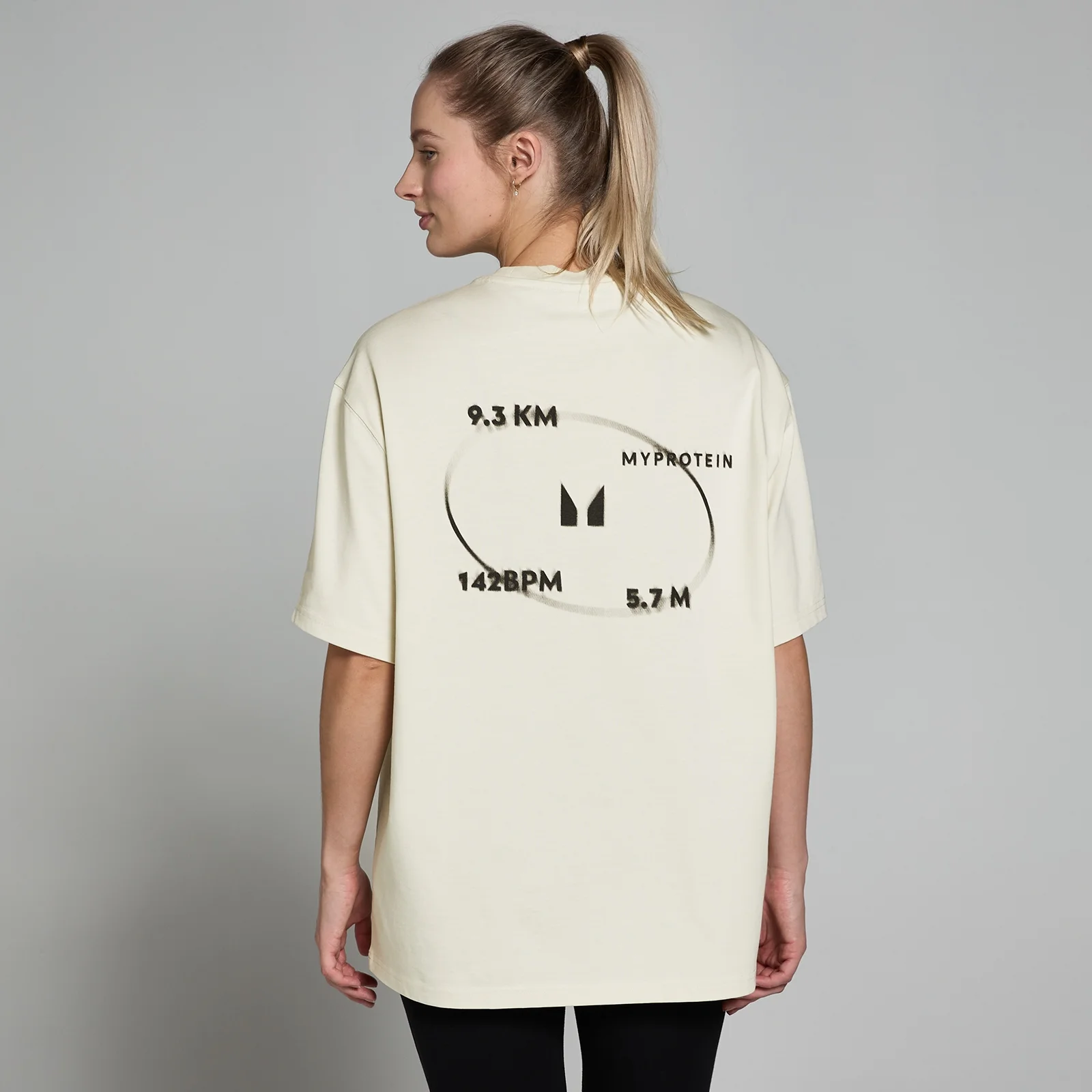 MP Női Tracking grafikás póló - Natural - S-M kép 1